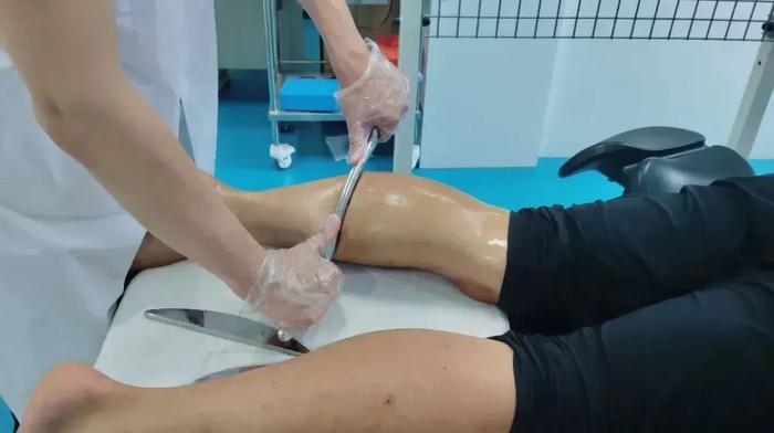 江苏人都不想看到她上班!