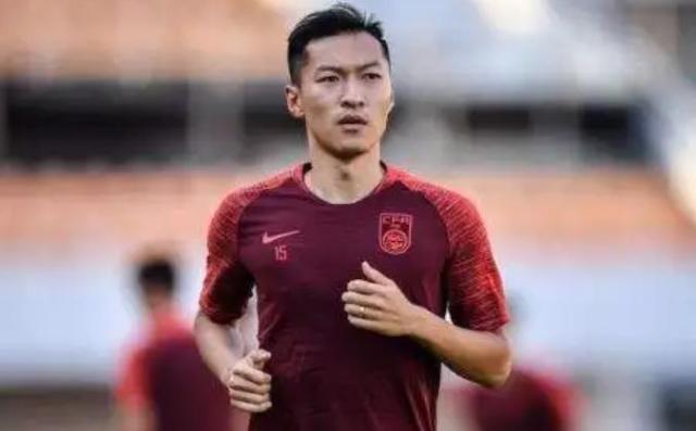九游官网主页-津媒：U23国足激励国家队 个别老将上演国足谢幕战